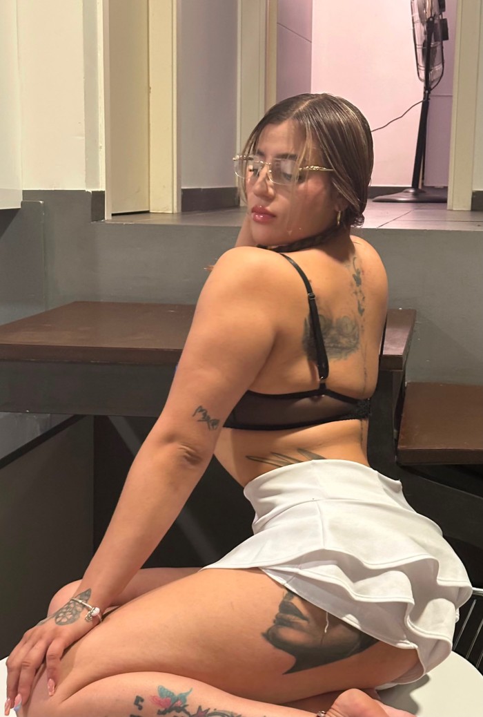 NOVEDAD EN FIGUERES SUPER MODELO profile photo