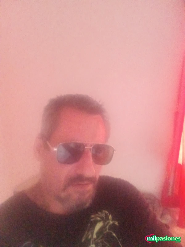 Busco chica tranx para sexo esporadico y follleteo no te a profile photo