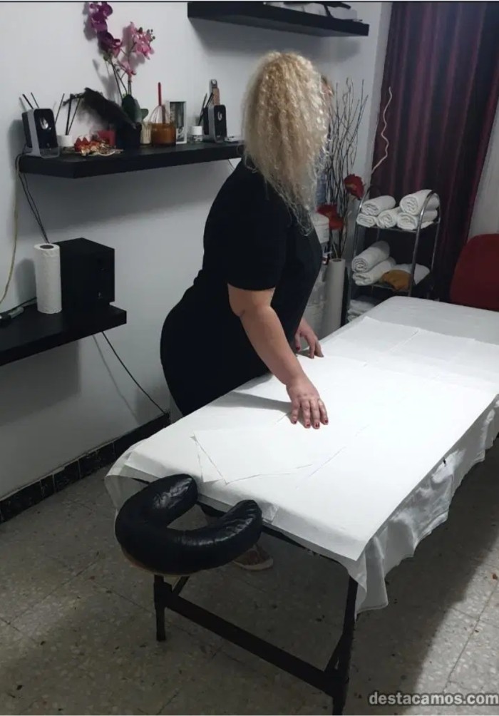 PROFESSIONELLE RÜCKEN- UND BEINMASSAGEN profile photo
