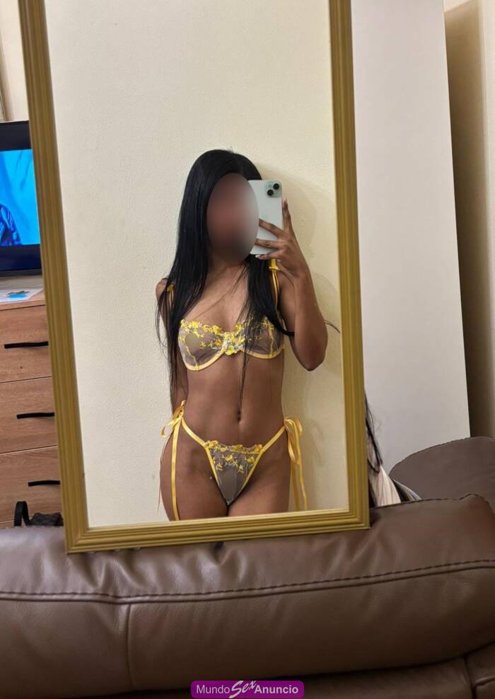 ANDREA FESSIGE UND ZUTEILIGE VENEZOLANISCHE SCHÖNHEIT ALT 21 JAHRE profile photo