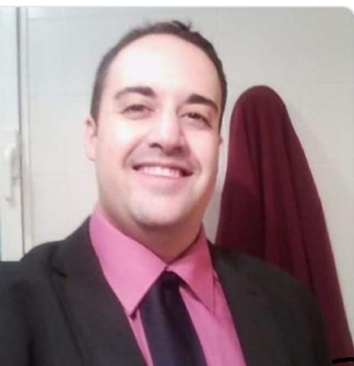 BUSCO TENER SEXO EXPERIENCIA HOMBRE CHUPAR R FOLLE profile photo