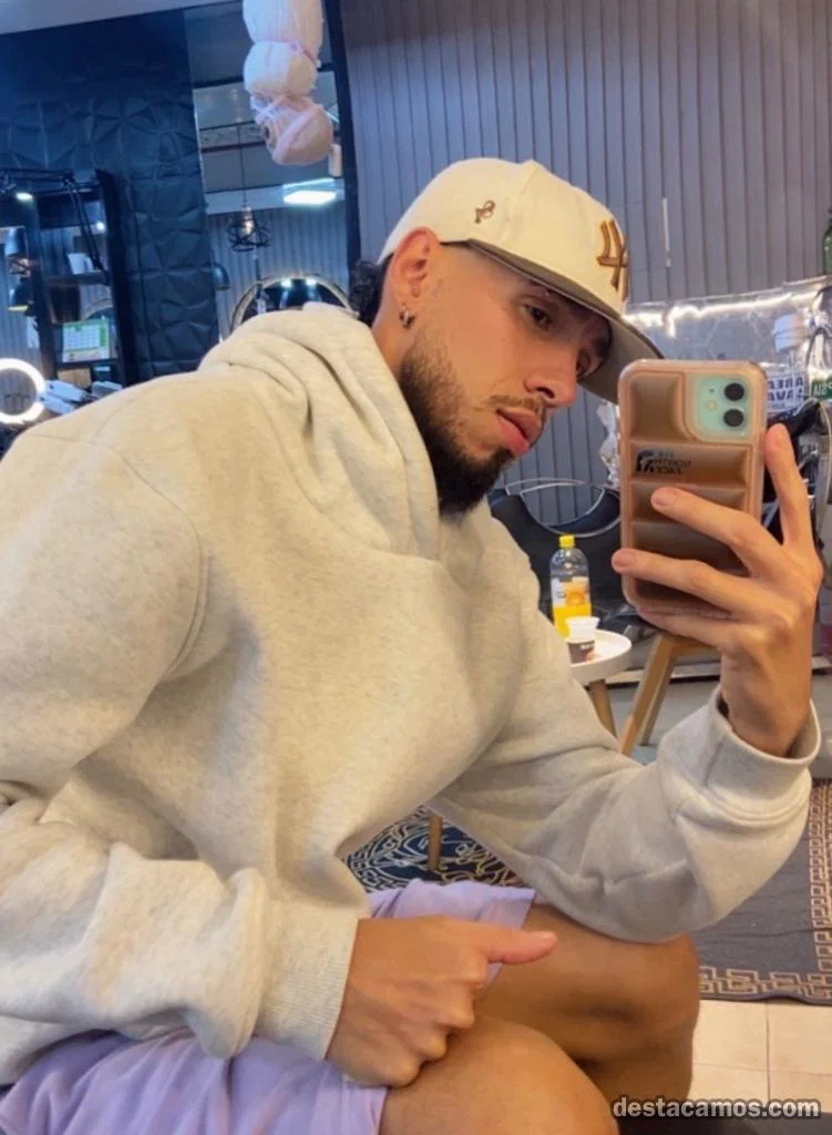 Samuel Colombiano recien llegado a España profile photo