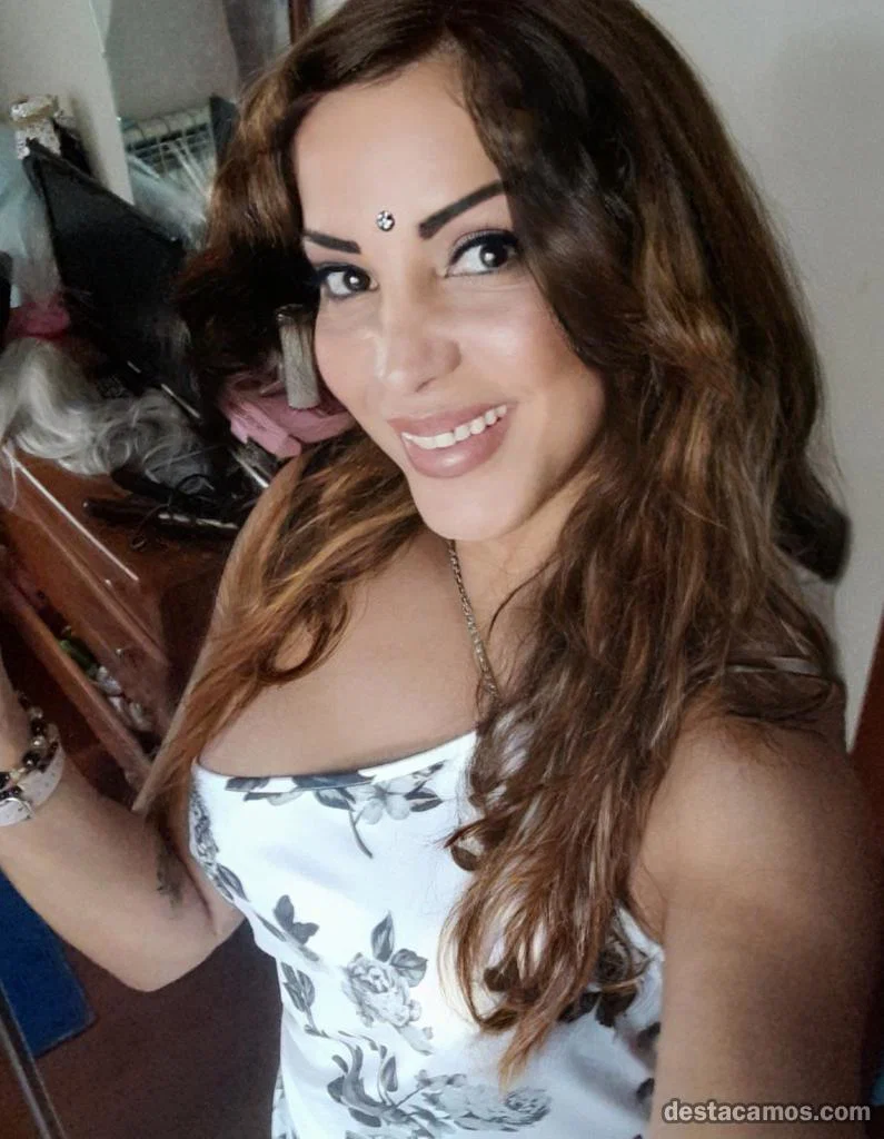 TU CHICA DE PLACER CON UN CUERPO DISEñADO PARA TI profile photo