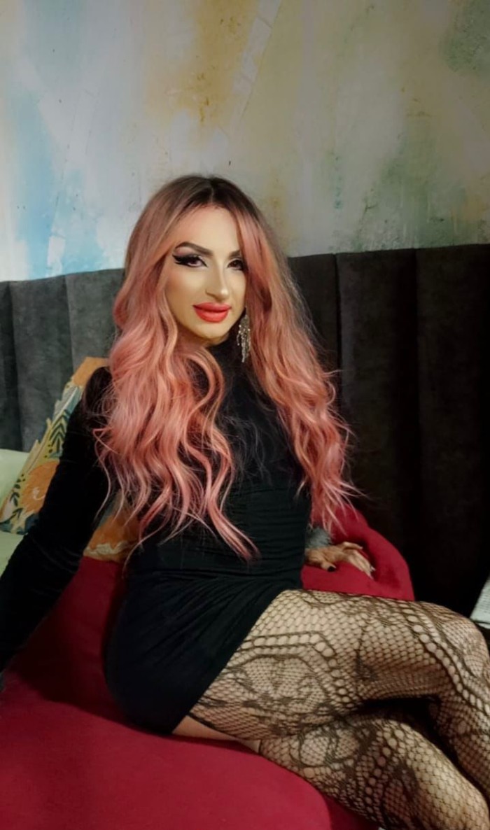 NIKOL DE LA VEGA profile photo