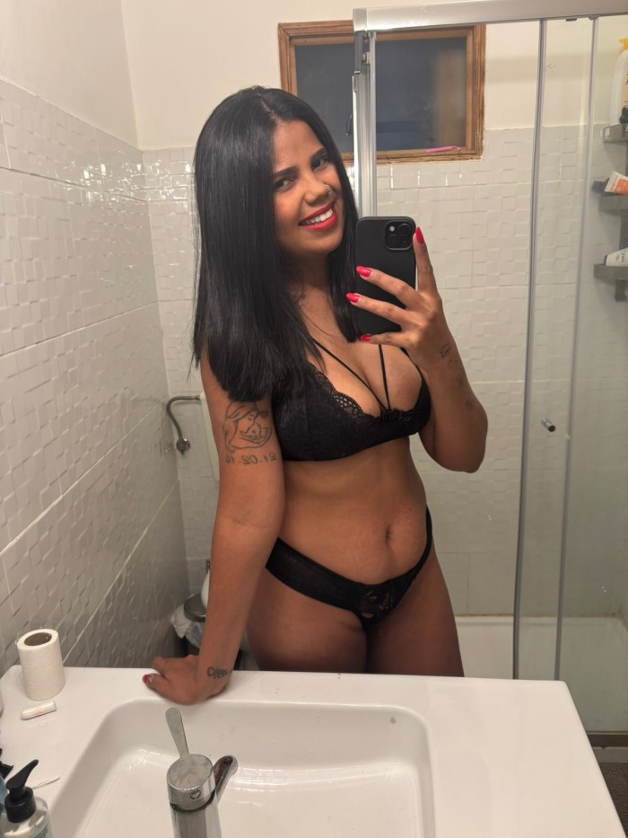 MORENA CALIENTE profile photo