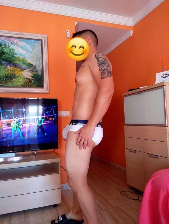 POLLON MASAJISTA ESCORT CON PISO PRIVADO DISCRETO profile photo