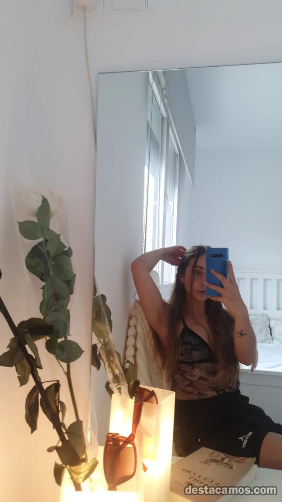Mallorquina de 20 añitos profile photo