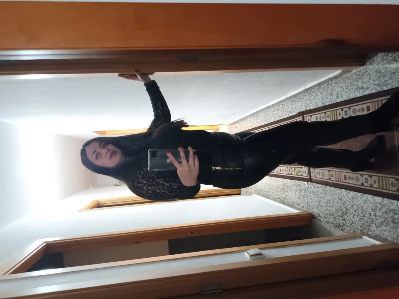 Dama de compañía y salidas soy una chica amable cariñosa profile photo