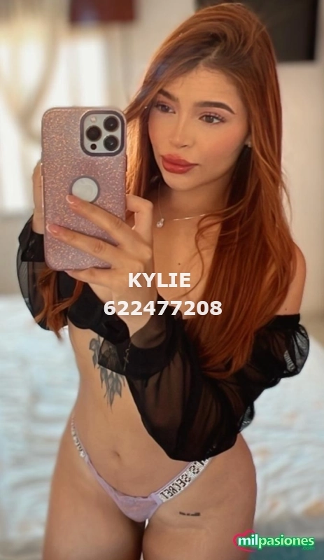 KYLIE 20 años Lo mejor profile photo
