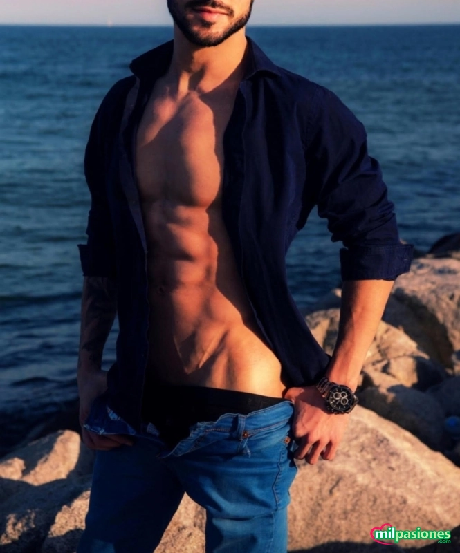 MASAJISTA TANTR SOLO PARA MUJERES O PAREJAS profile photo