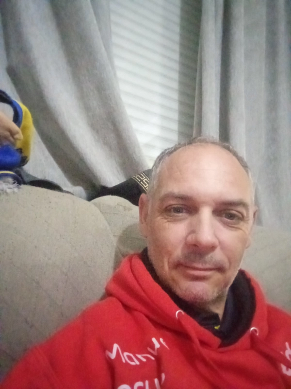 Conocer y quedar con mujeres y pásalo bien profile photo
