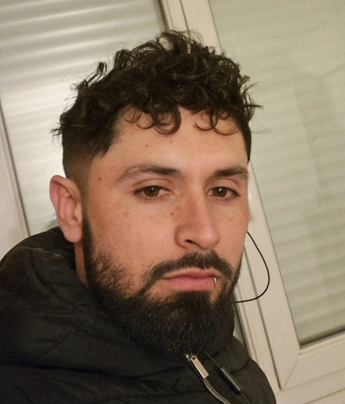 Megusta experimentar muchas cosas solo chicas profile photo