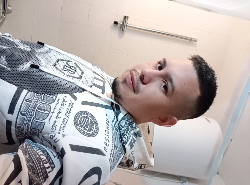 Escorts chico de compania agradable. profile photo