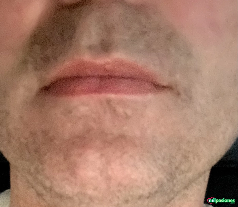 Como a tío Hetero alto hasta 45 años. Discreción profile photo