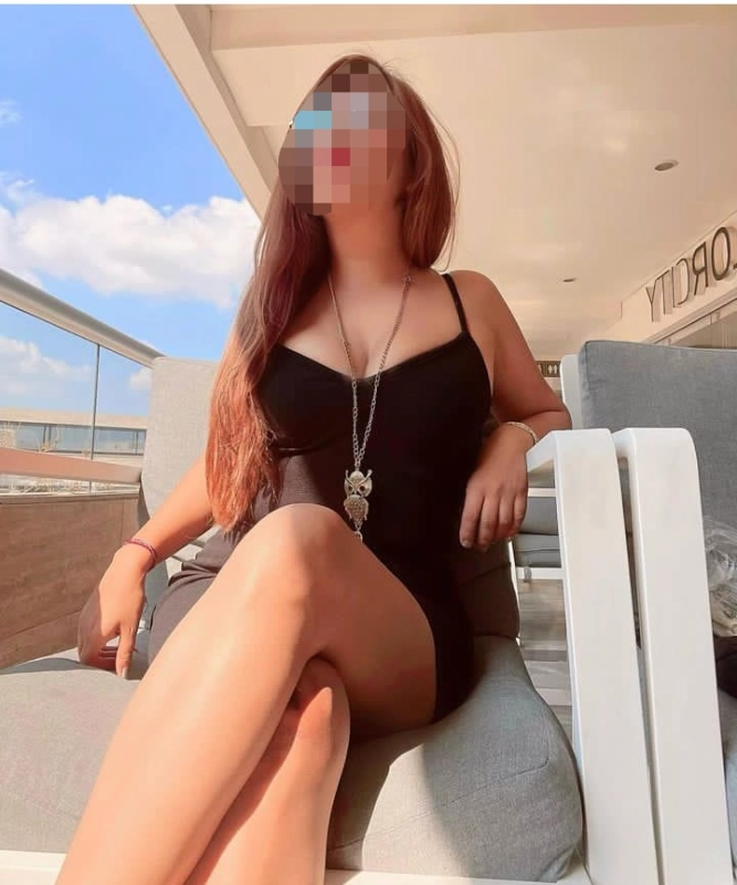 Sexy girl wanting to party and have a good time profile photo