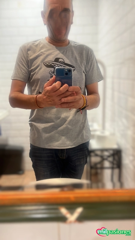 Chico ofrece sexo a chica no te arrepentiras muy complacient profile photo