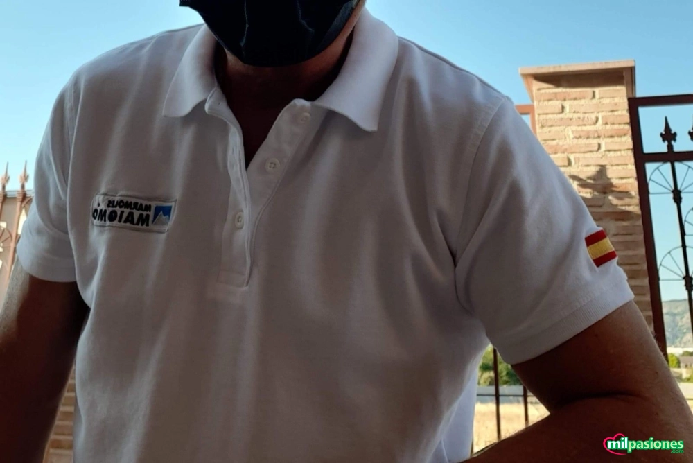 Casado de la Vega baja busca chica para algo esporádico profile photo