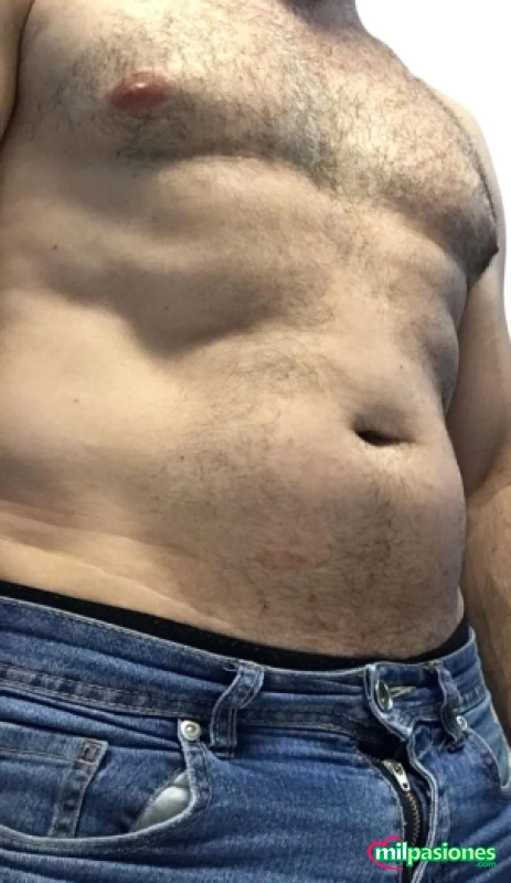 Maduro morboso para pareja liberal con ganas de disfrutar profile photo