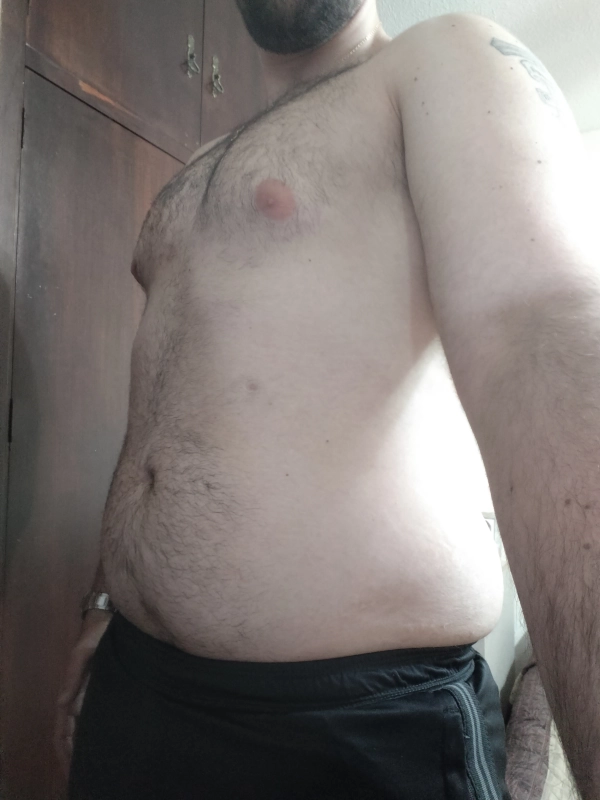 Chico de 29 años algo por chica para aventuras profile photo