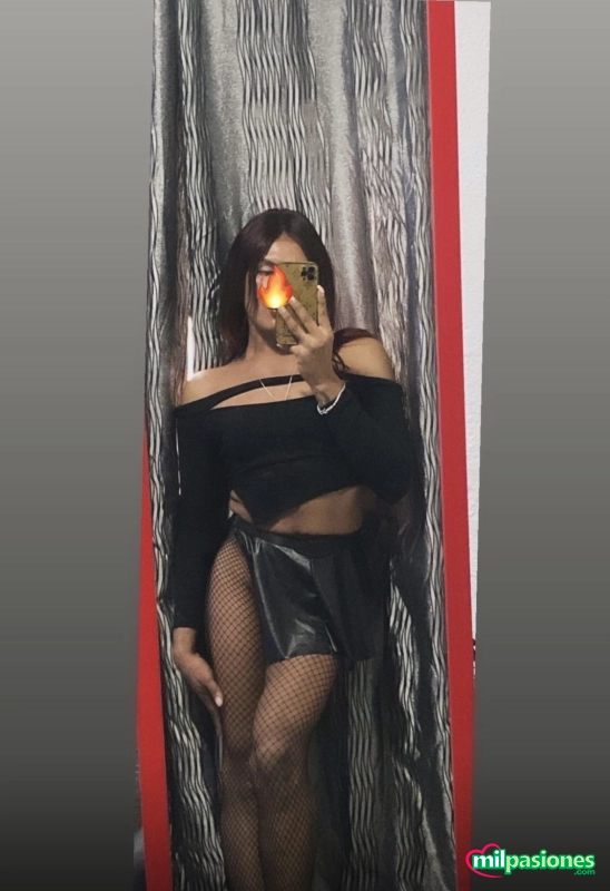 , chica trans femenina, complaciente, disfrutamos? profile photo