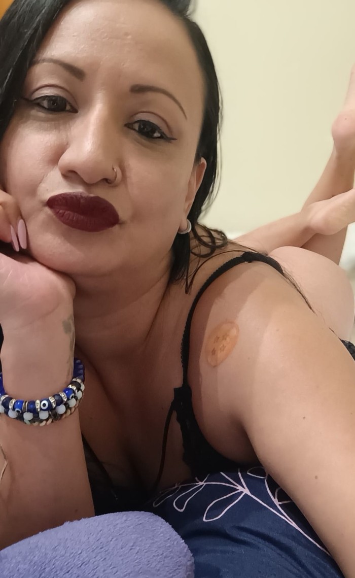 SI TE GUSTA QUE TE SAQUEN LA LECHE CON LA BOCA VEN profile photo