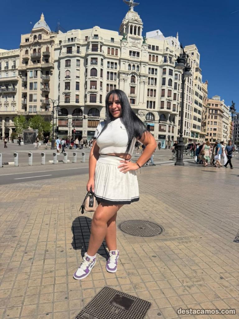 Venezolana nueva en la zona profile photo