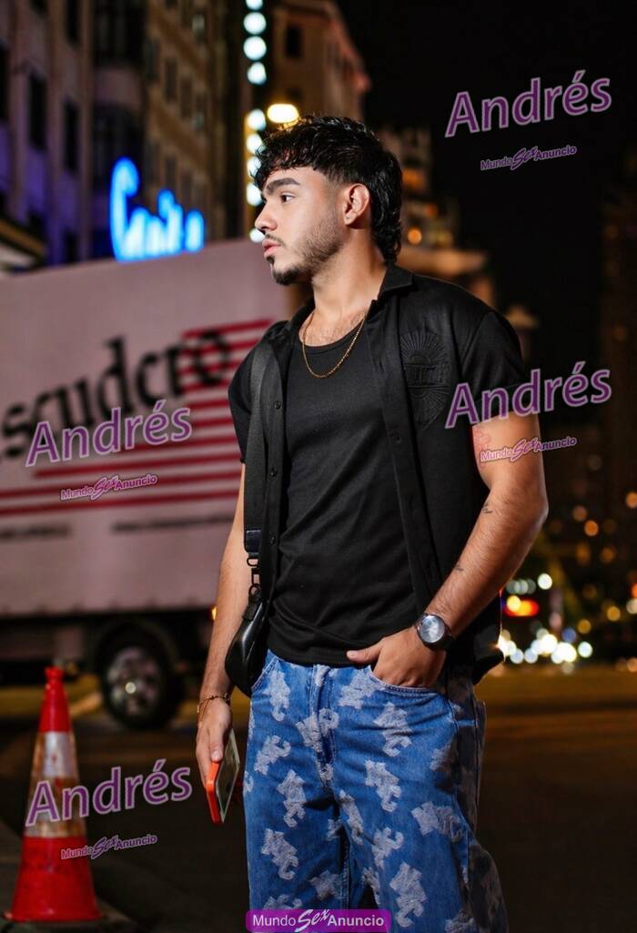 Chico Latino Joven profile photo