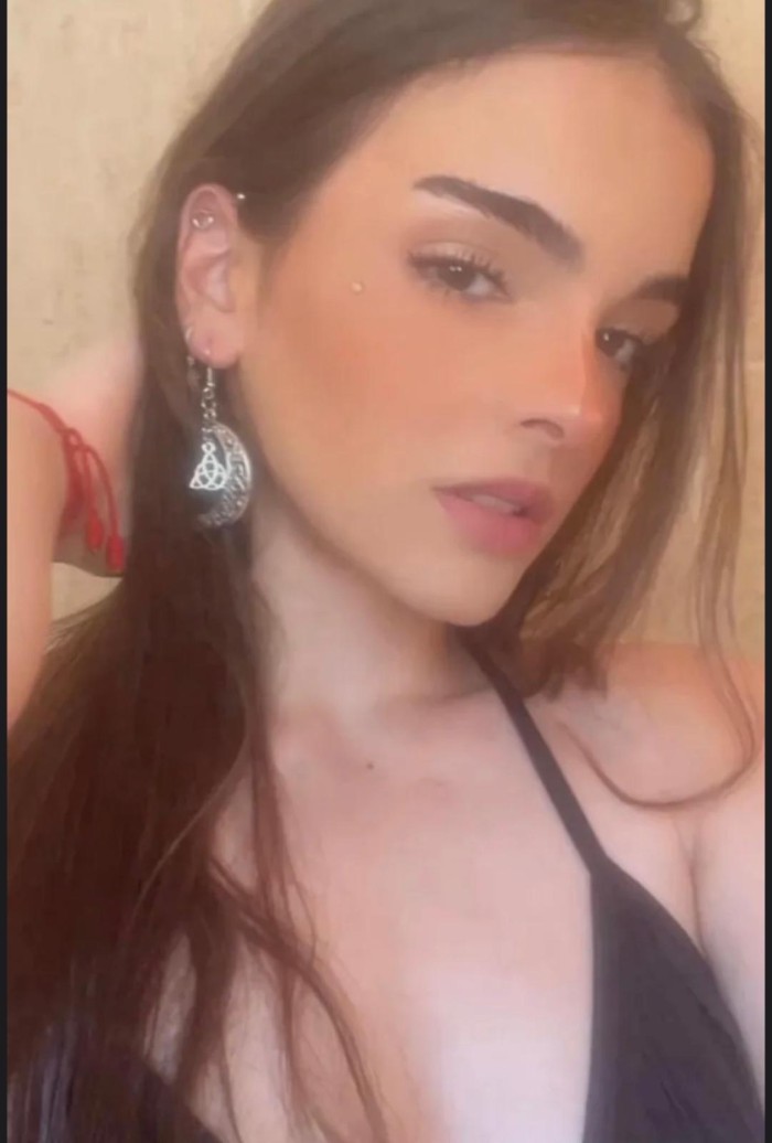 EN IBIZA MUJER COMPLACIENTE A TUS CAPRICHOS profile photo