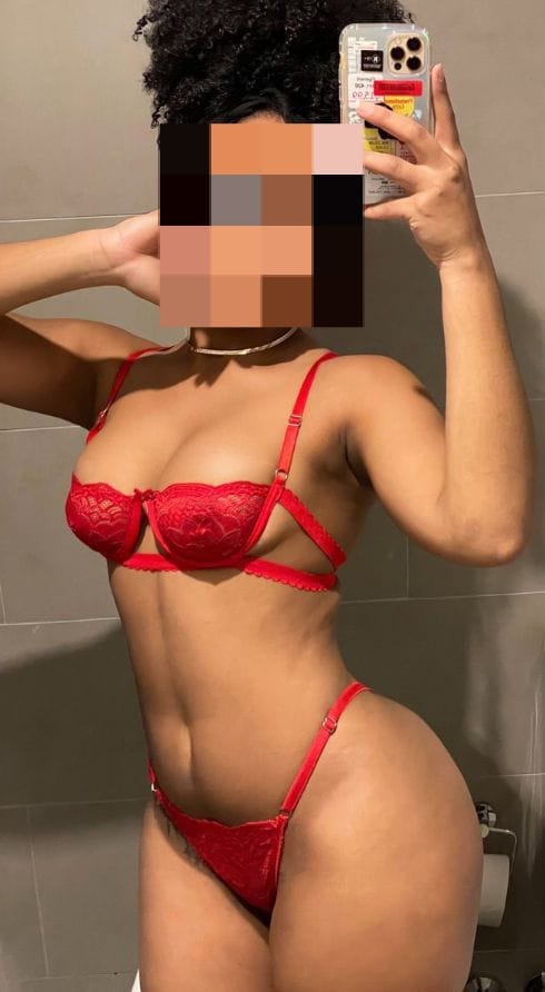 DULCE EROTISCHE MASSAGEANBIETERIN profile photo