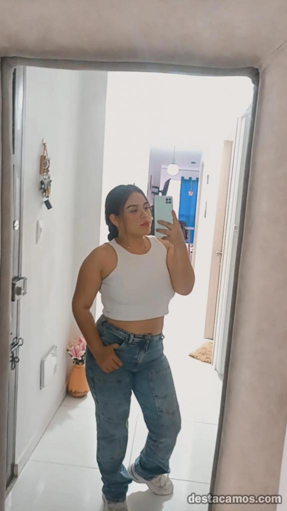 victoria hermosa señorita lujosa y de buenos modales profile photo