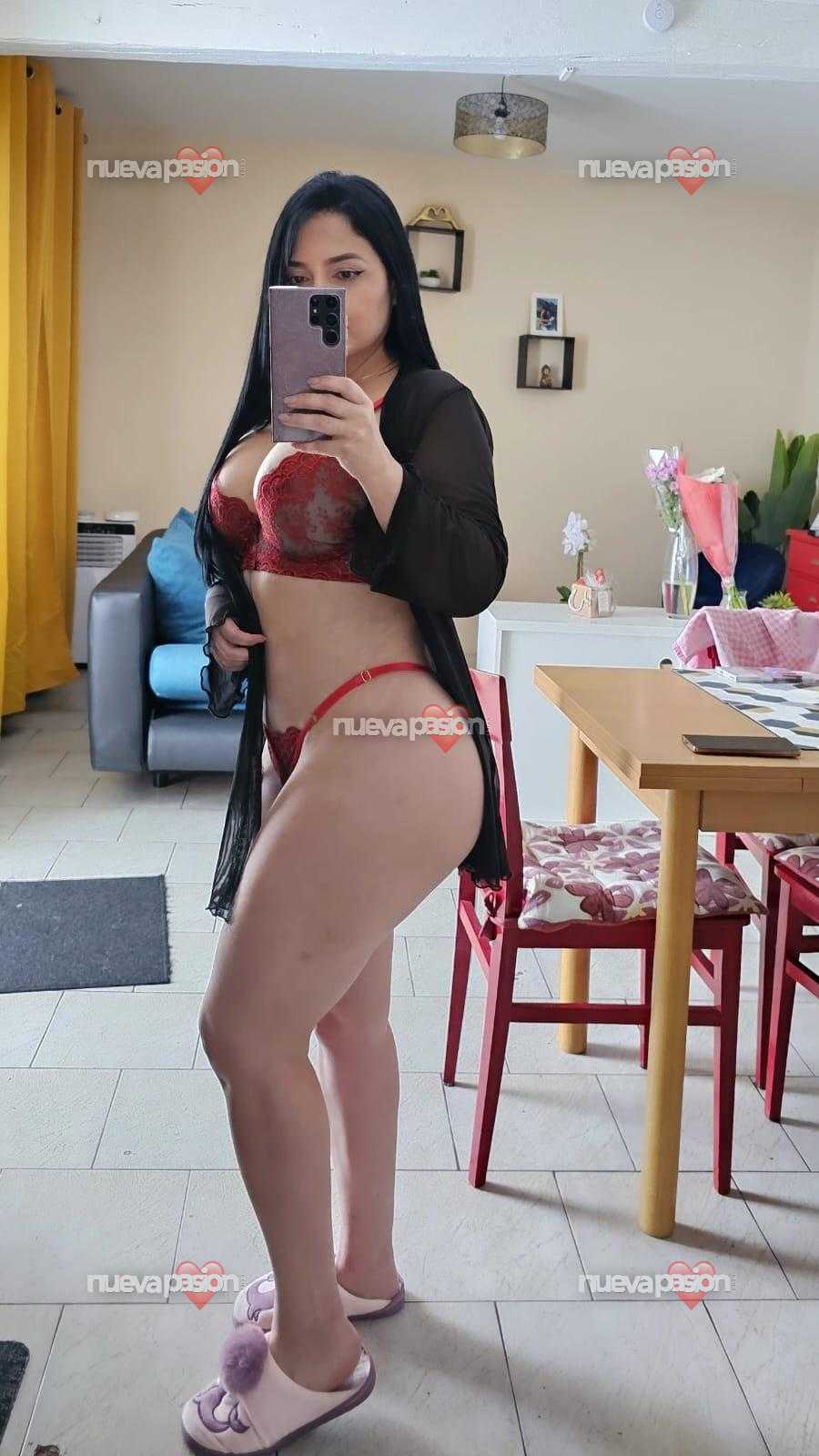HOLA SOY JIMENA UNA NOVEDAD ABSOLUTA DE PASO CON GANAS DE PASARLA BIEN profile photo