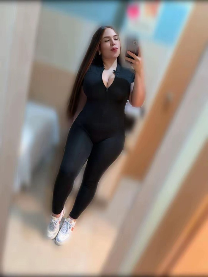 CORRETE EN MIS TETAS profile photo