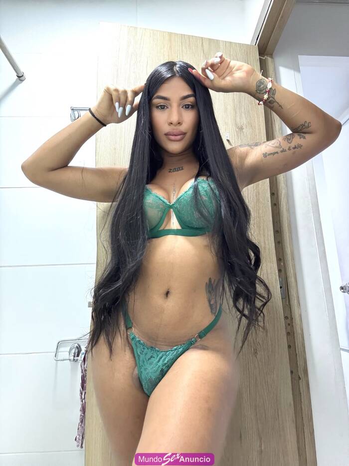 COLOMBIANA LATINA FEMENINA MORENA POLLONA FIESTERA profile photo
