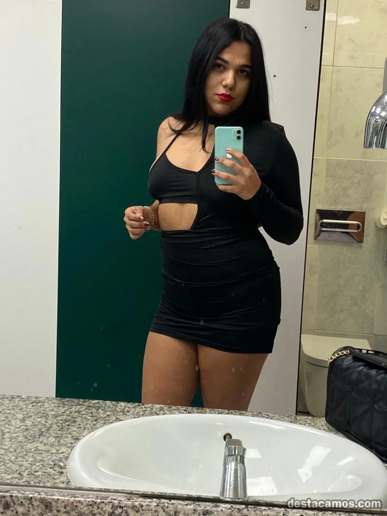 Chica nouvelle de 22 ans latine profile photo