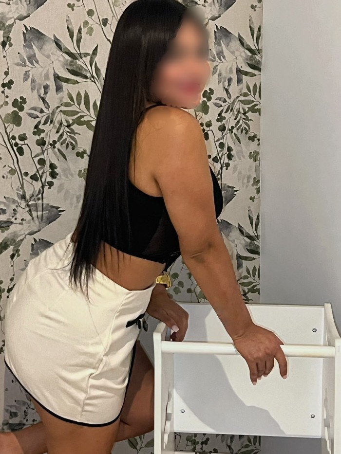 CACHONDA COMO TE GUSTAN profile photo