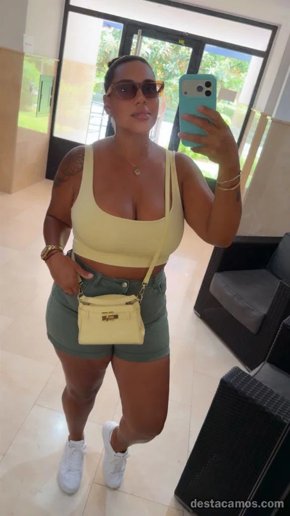 Linda cariñosa con ganas de profile photo