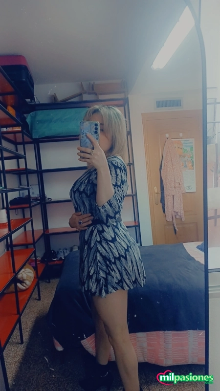 CARLOTA A FEW DAYS AVAILABLE TO SATISFY YOU IN EVERY WAY profile photo