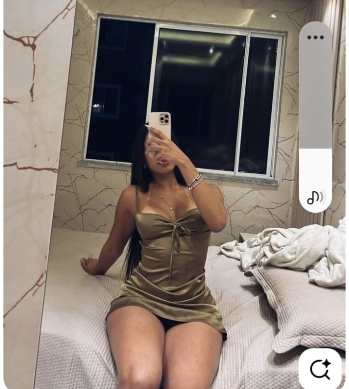 PRECIOSA COLOMBIANA. TRATO INSUPERABLE profile photo