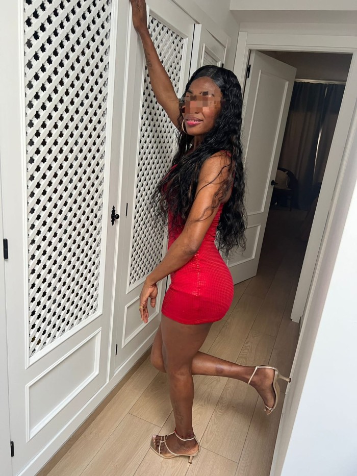 EN TORREVIEJAADICTIVA ESCORT LATINA NOVEDAD profile photo