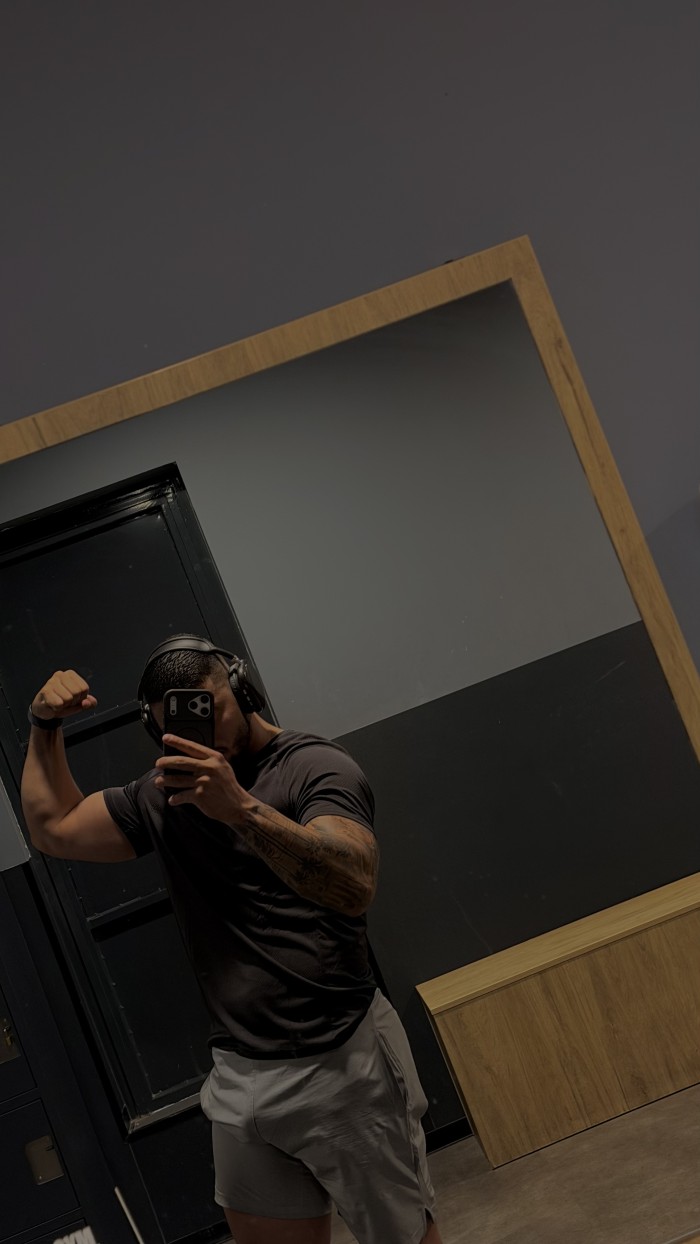 AQUí ESTOY PARA COMPLACERTE EN TODO profile photo