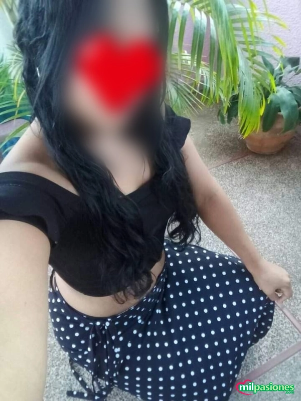 Joven divertida y muy cariñosa recién llegada a tu zona profile photo