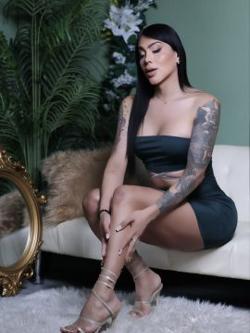 Angela universitaria profile photo