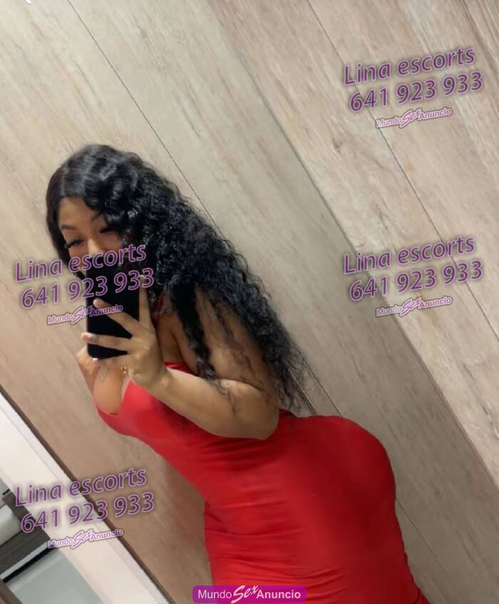 Lina latina exuberante por tu ciudad con curvas de infarto profile photo