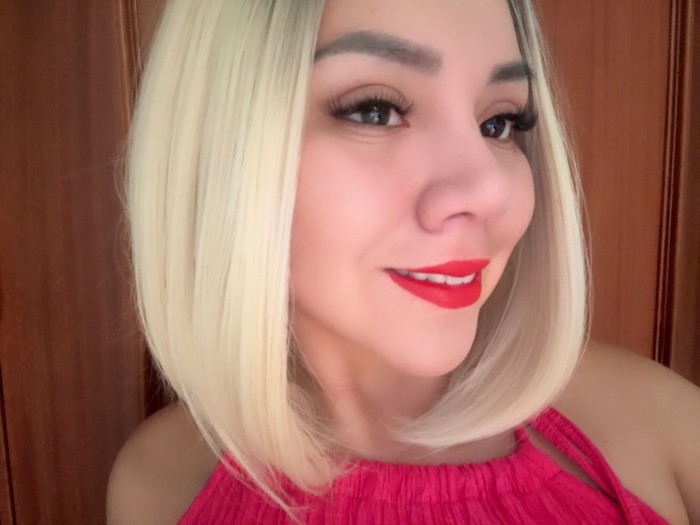 SANDRA DULCE Y CARIÑOSA JOVENCITA COLOMBIANAQUIERO CONOCERTE 24 HORAS profile photo