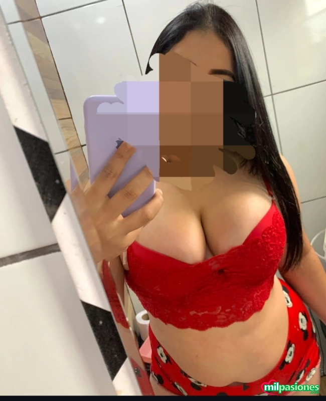 Masajistas latina hermosa elegante juguetona profile photo