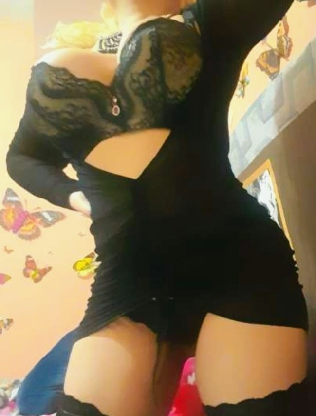 PAULA MADURA IMPLICADA CON GANAS DE PASARLO BIEN profile photo