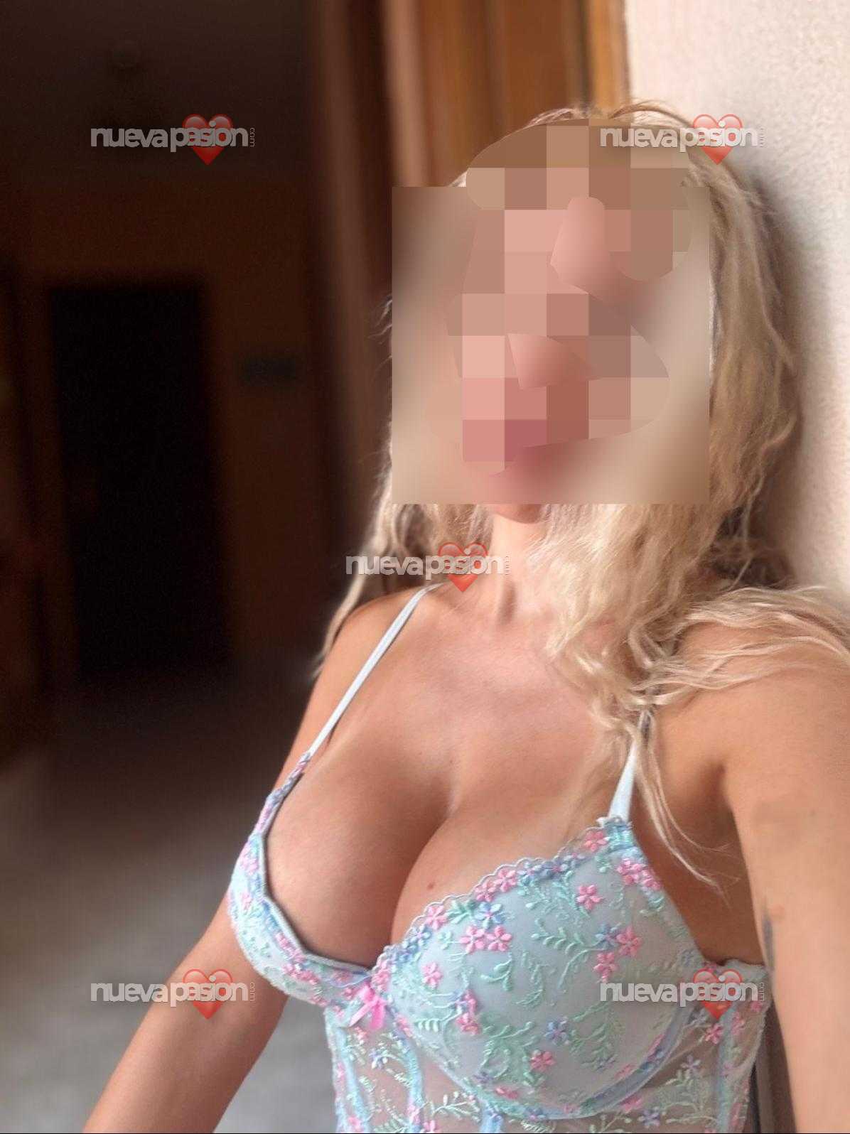 Rubia argentina dulce compañía disponible 24hs profile photo