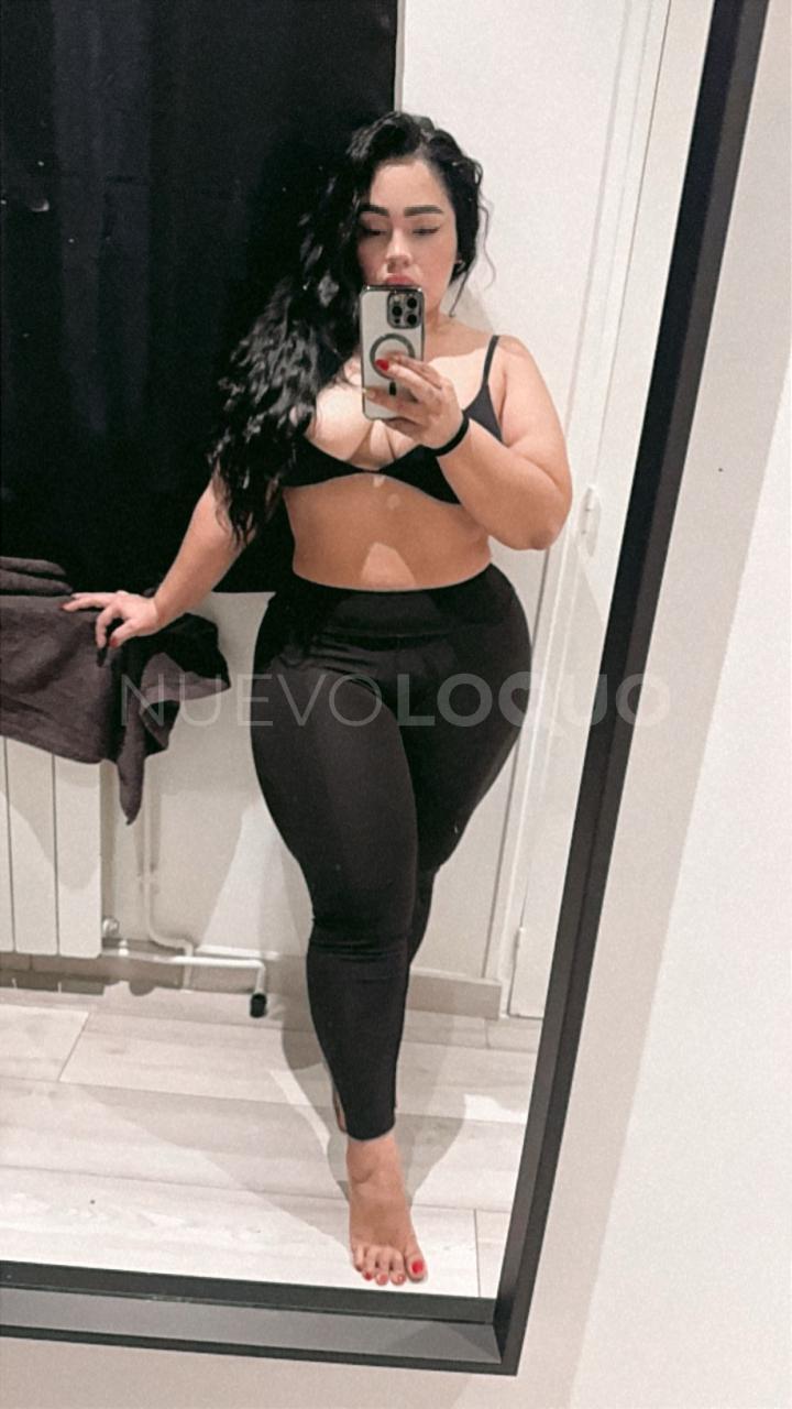 Colombiana caliente profile photo