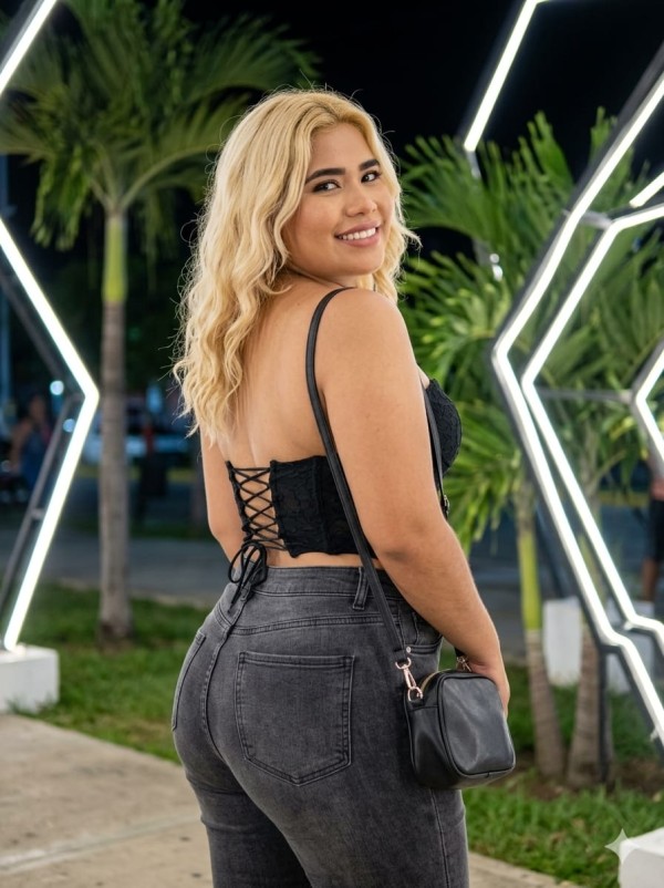 RUBIA GUAPA IMPLICADA FOTOS REALES (CÓRDOBA) profile photo