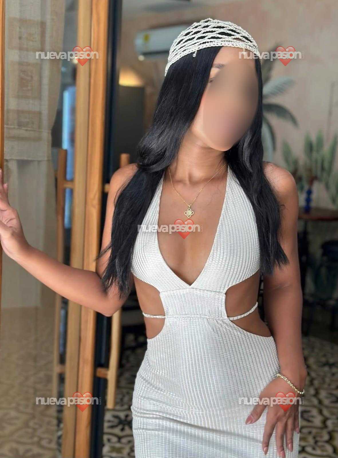 Avila colombiana en busca de chicos para diversion profile photo